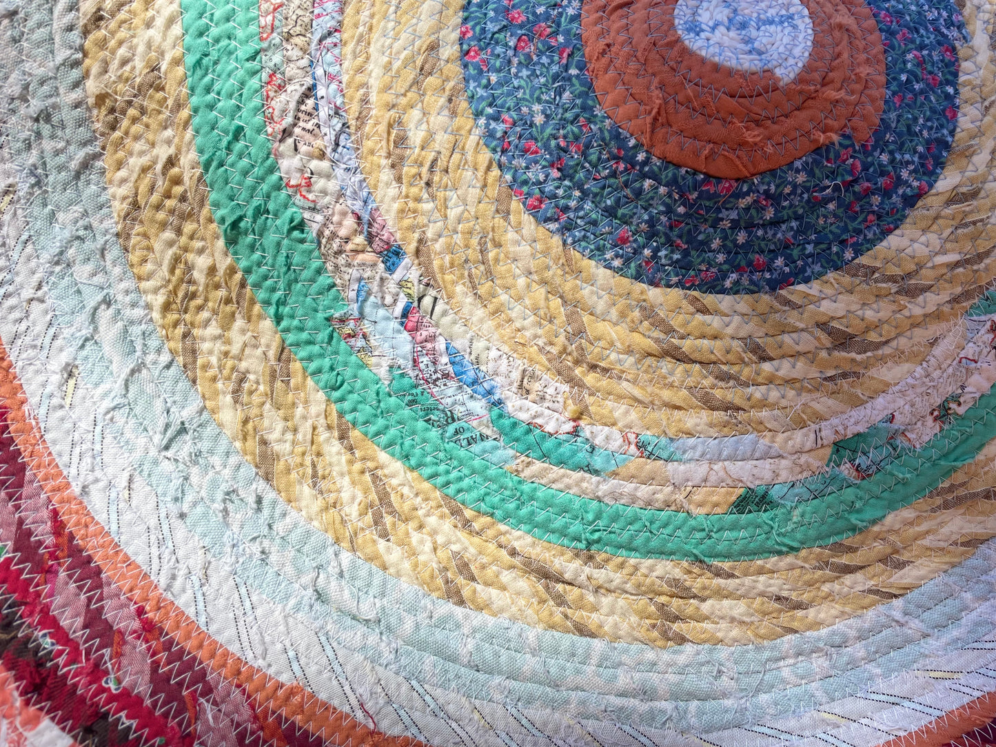 Edge of Autumn ๐ handmade rug