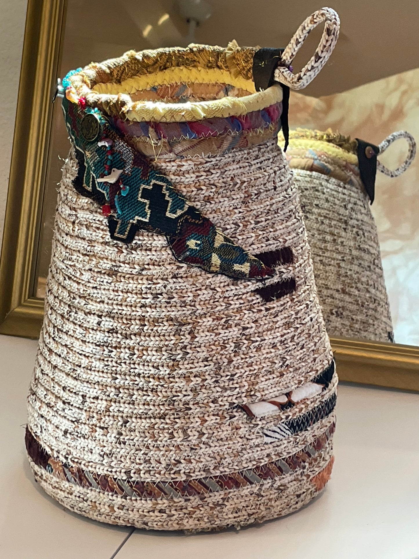 Bird song up-cycled rope vessel
