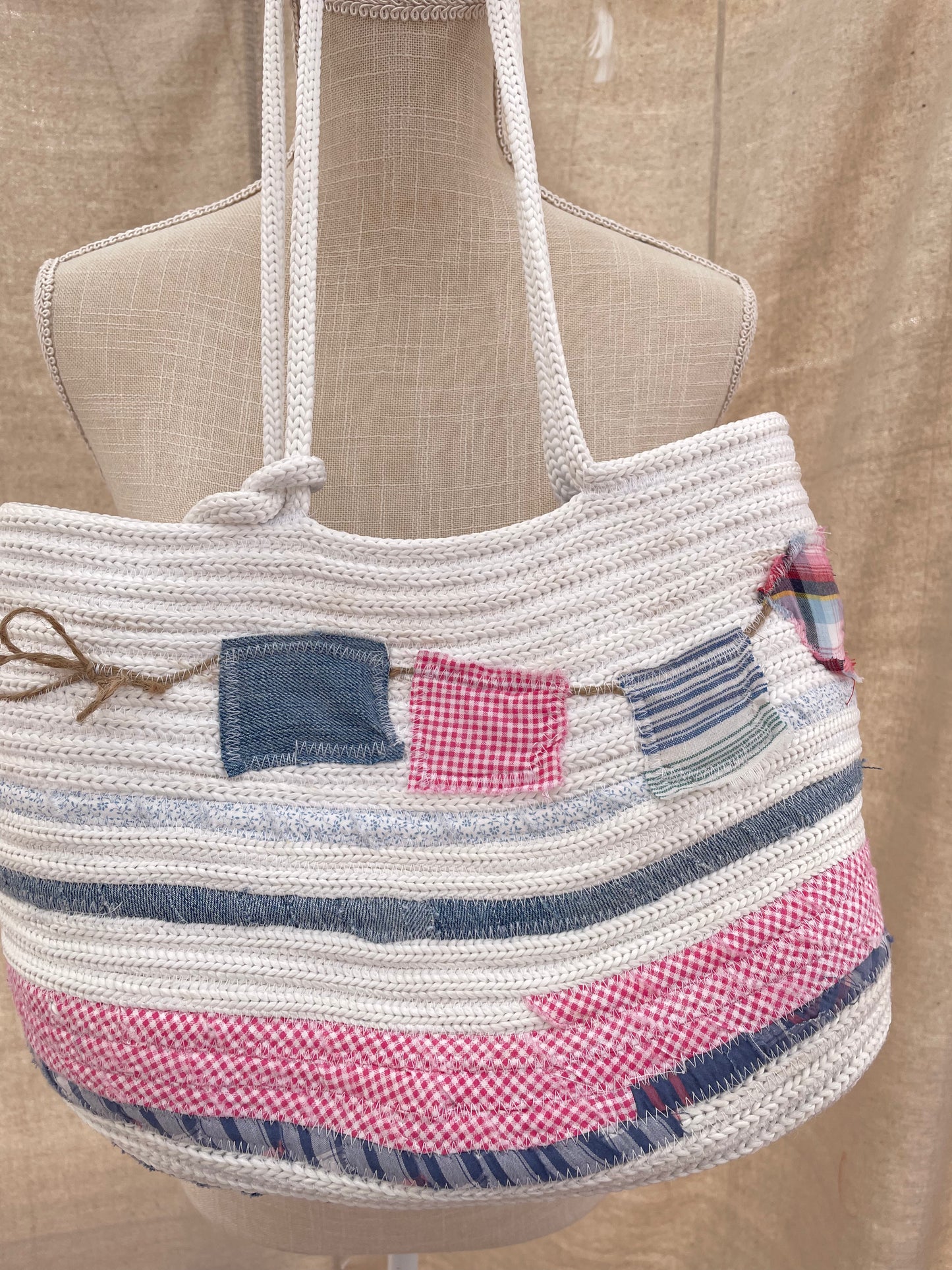 Lake breeze rope tote