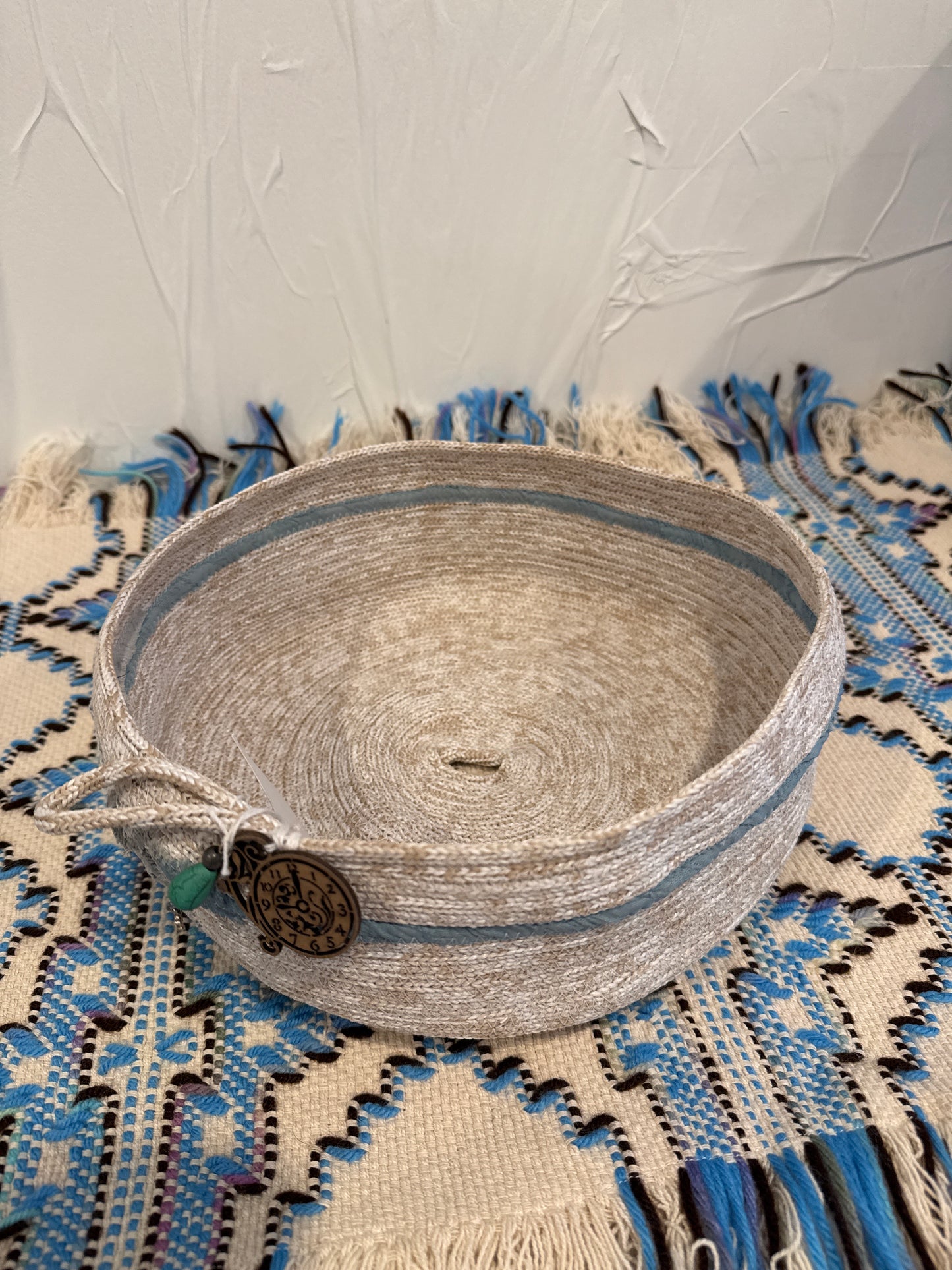 Lucky Timing rope basket