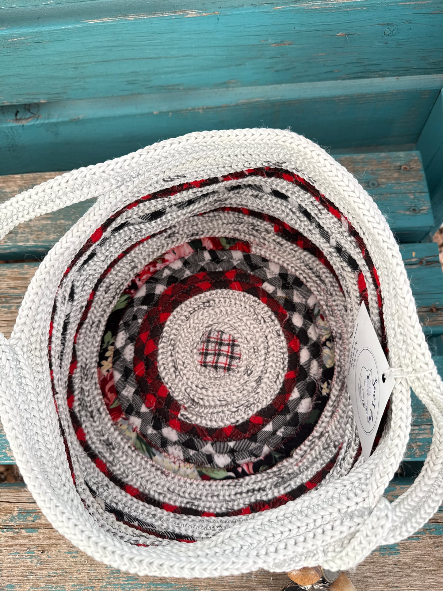 Buffalo feathers rope basket