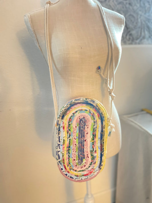 Clamshell crossbody Calico bright